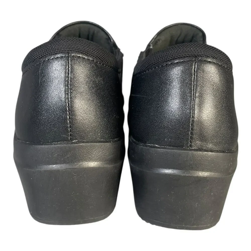Clarks Women’s Angie Pearl Black Leather Slip On Loafers Size-10M